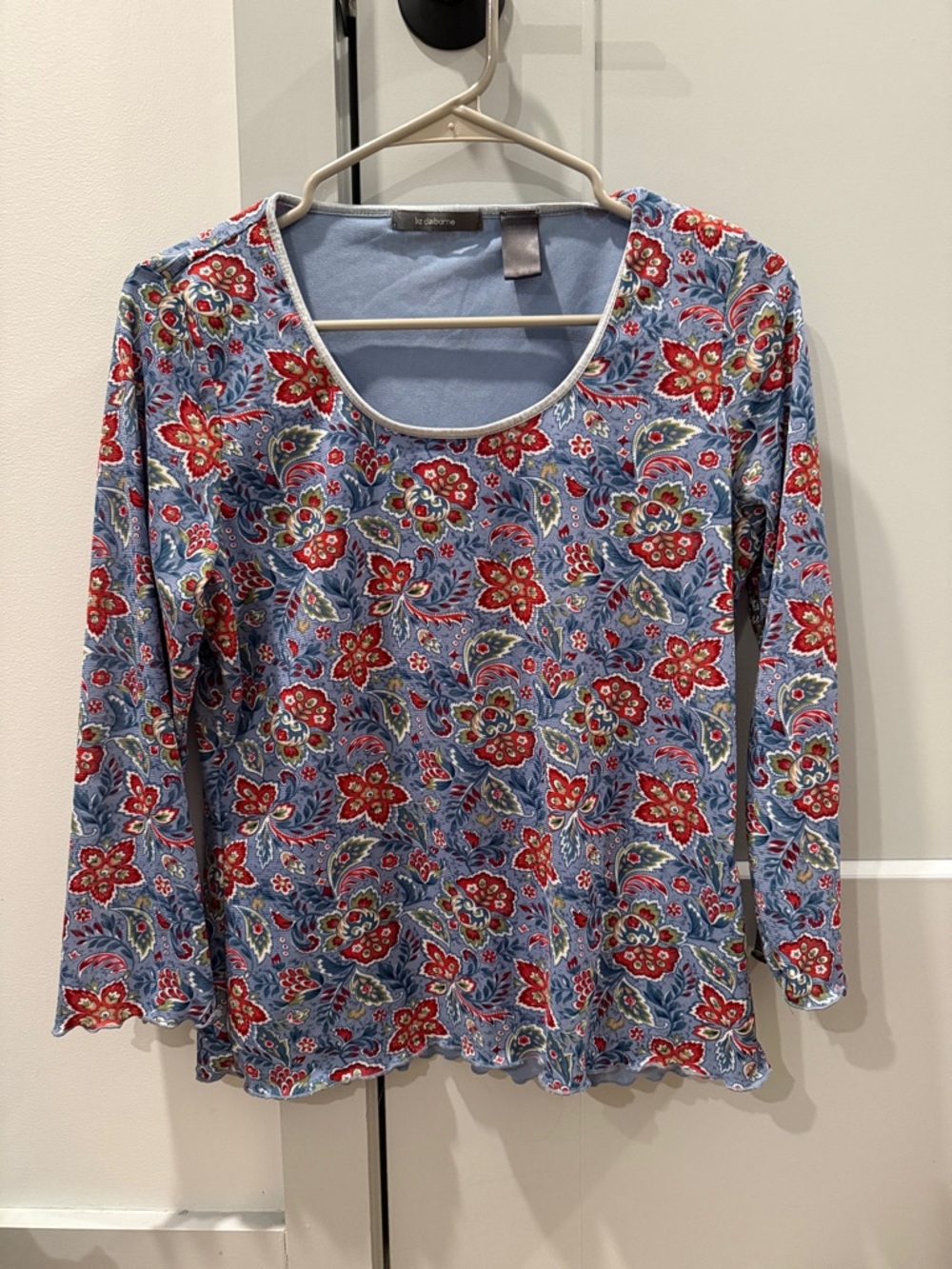 Liz Claiborne Light Blue Long-Sleeve Floral Tee with Red Blooms
